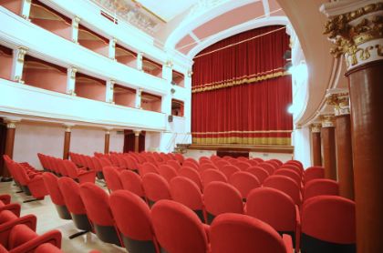 Al Teatro del Popolo di Rapolano Terme si apre la campagna abbonamenti