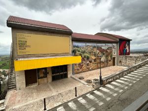 allestimento esterno cinema teatro G.Verdi